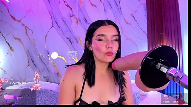 alicecute77 online show from 04-05-26, 02:20