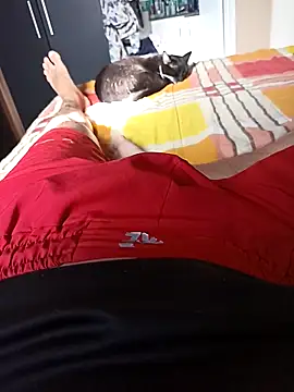 Snapshot of comobucetinhas chatting on 11-14-25, 07:34 comobucetinhas online show from 11-14-25, 07:34