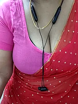 Snapshot of tami_lavanya chatting on 07-30-26, 05:50 tami lavanya online show from 07-30-26, 05:50