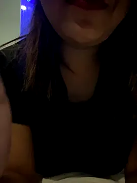 Snapshot of Saaay_StripQueen chatting on 10-01-25, 02:01 Saaay StripQueen online show from 10-01-25, 02:01