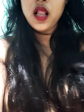 Snapshot of SugarWithSpice chatting on 11-07-25, 08:14 SugarWithSpice online show from 11-07-25, 08:14