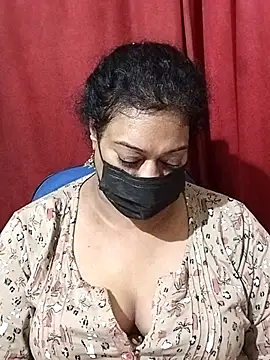 Snapshot of surekha-30 chatting on 05-23-26, 05:50 surekha-30 online show from 05-23-26, 05:50
