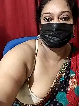 Snapshot of surekha-30 chatting on 06-10-26, 05:56 surekha-30 online show from 06-10-26, 05:56