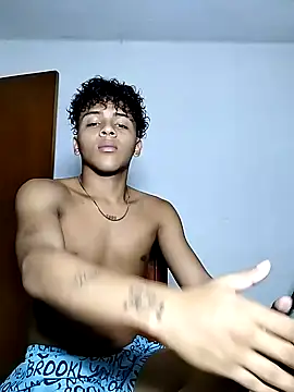 Manuel Mateus1 online show from 10-25-25, 01:13