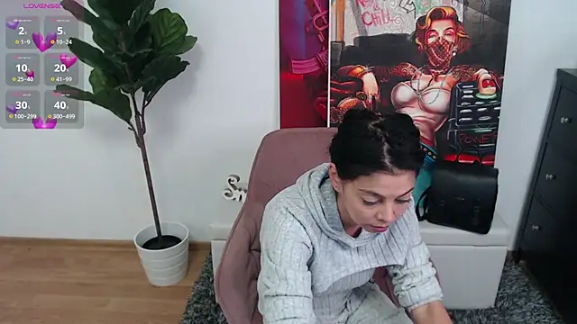 Snapshot of LadyLiia chatting on 04-28-26, 04:06 LadyLiia online show from 04-28-26, 04:06