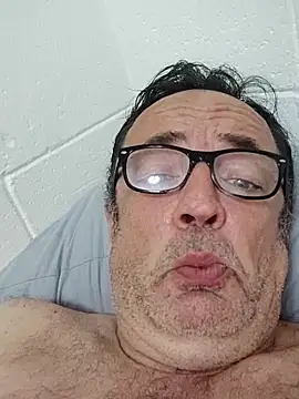 Txacas online show from 09-14-25, 04:22