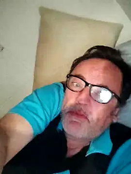 Txacas online show from 11-28-25, 04:48