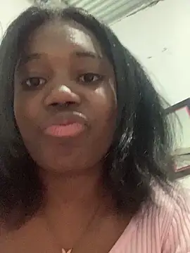 Snapshot of Annia_DH chatting on 10-05-25, 05:28 Annia DH online show from 10-05-25, 05:28