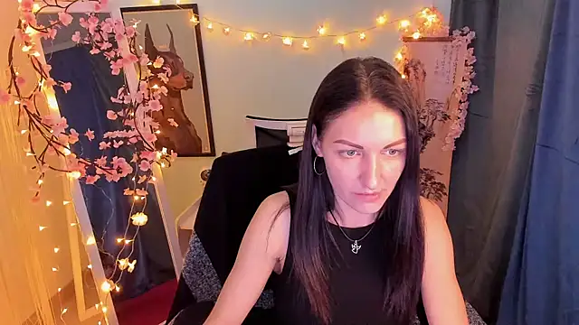 Aurora Loveu online show from 02-08-26, 09:51