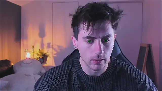 Oscar Miller  online show from 11-08-25, 08:40