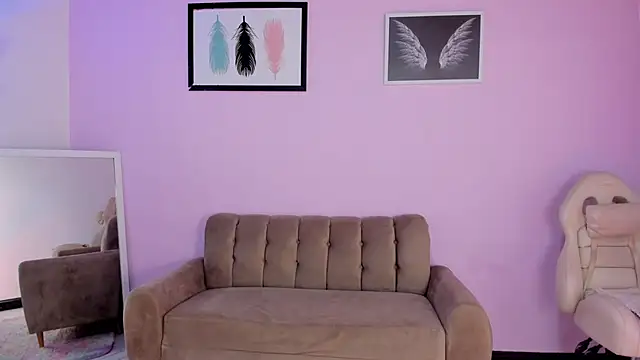 fressittalove01 online show from 02-10-26, 05:50