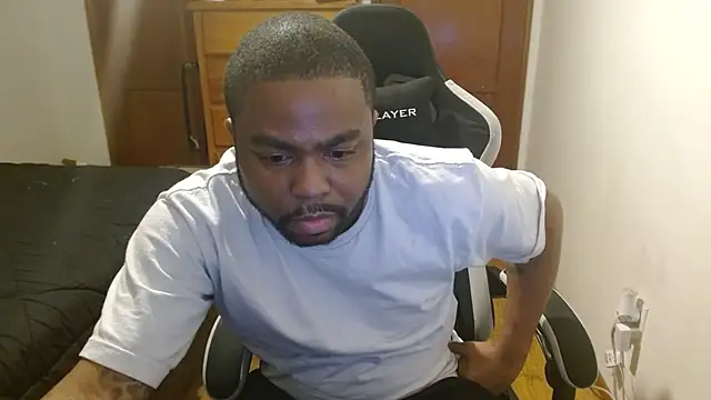 Breadwinnah online show from 11-29-25, 05:54