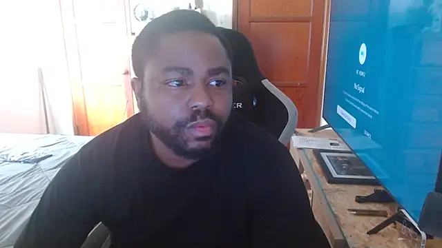 Breadwinnah online show from 06-21-26, 03:58