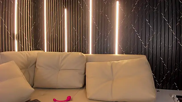 VioletRose as online show from 04-06-26, 04:46