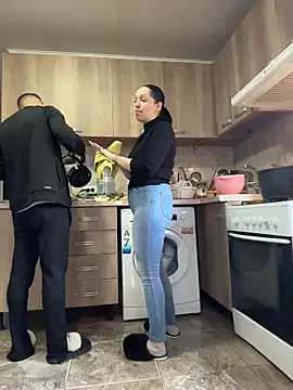 Gold7leonnnn online show from 04-22-26, 03:46