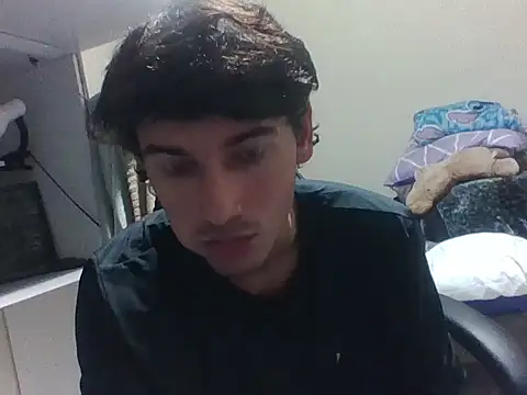 zyonboy1 online show from 07-09-26, 10:47
