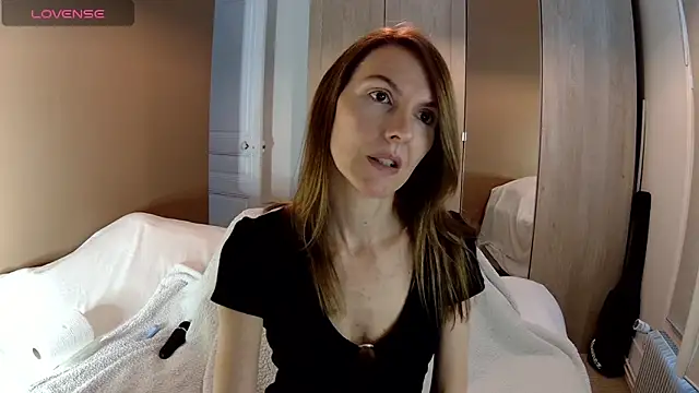fanny posy online show from 06-29-26, 11:43