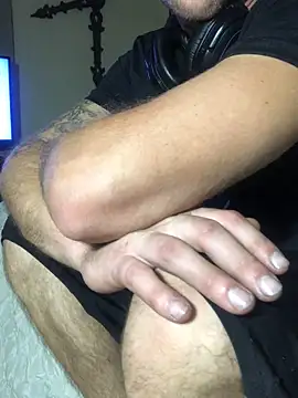 IsAparty online show from 09-16-25, 03:40