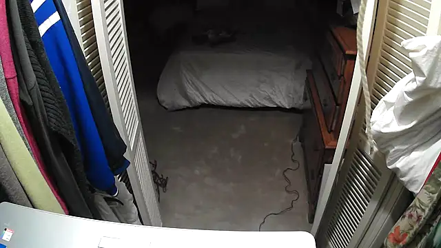 IsAparty online show from 11-14-25, 10:14