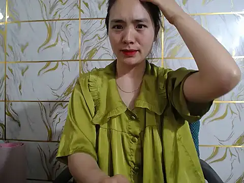 Lyzizi lovely09 online show from 04-12-26, 01:32