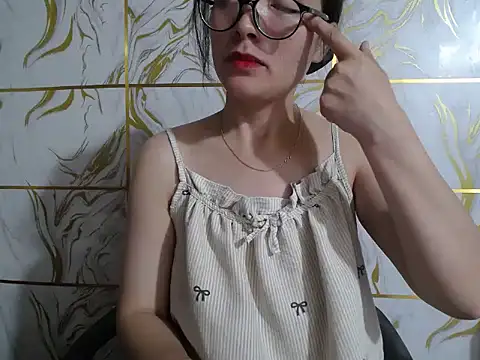 Lyzizi lovely09 online show from 06-28-26, 07:47