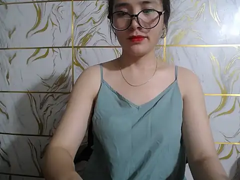 Lyzizi lovely09 online show from 07-10-26, 07:12