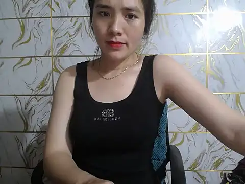 Lyzizi lovely09 online show from 08-05-26, 06:27