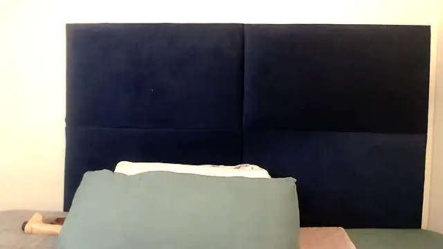 Sexy-Momo online show from 10-31-25, 07:59