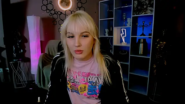 marta smith online show from 11-29-25, 08:12