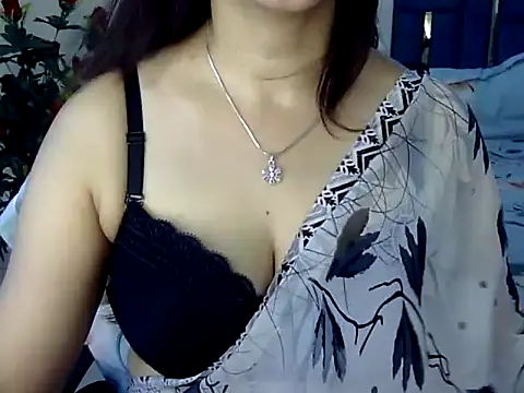 Snapshot of Rumi_cute chatting on 05-08-26, 09:58 Rumi cute online show from 05-08-26, 09:58