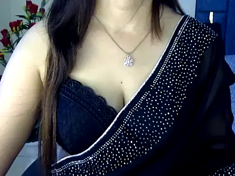 Snapshot of Rumi_cute chatting on 05-30-26, 11:07 Rumi cute online show from 05-30-26, 11:07