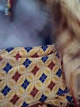 rani8008 online show from 04-06-26, 02:20