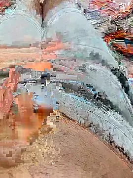 Snapshot of themasklover chatting on 12-22-25, 04:15 themasklover online show from 12-22-25, 04:15