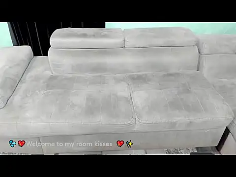 Snapshot of HugeDickFuck chatting on 11-01-25, 09:28 HugeDickFuck online show from 11-01-25, 09:28