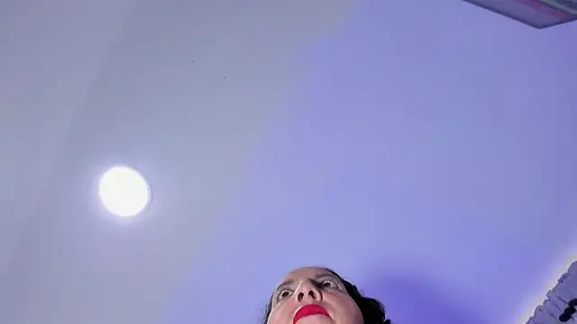 Luna Naughty1 online show from 09-16-25, 07:15