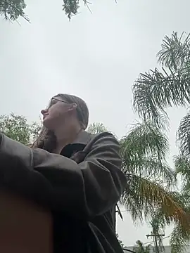 iron alina online show from 03-25-26, 07:42