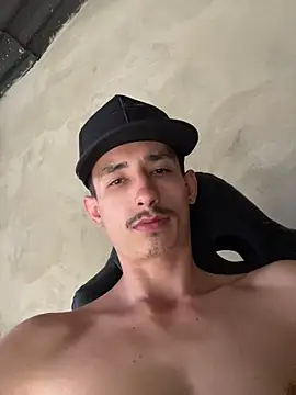 Damartinez27 online show from 01-14-26, 09:42