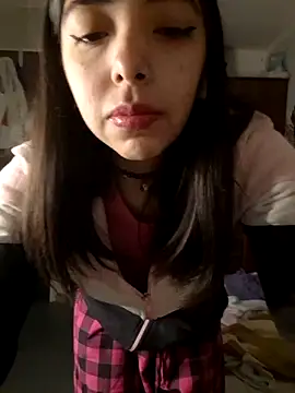 missapril0101 online show from 05-18-26, 03:57