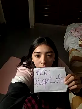 missapril0101 online show from 05-18-26, 04:07