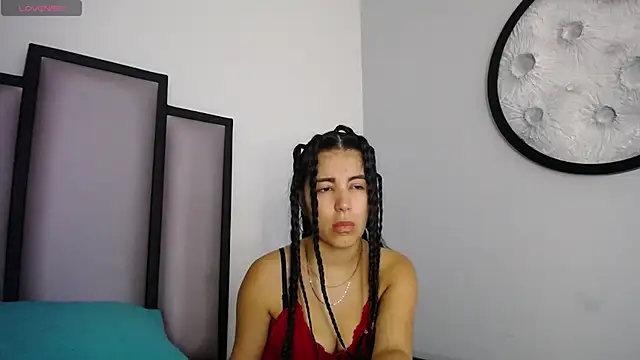 Lucy-23 online show from 11-22-25, 04:22