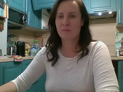 Snapshot of ALICAINWONDERLAND chatting on 10-29-25, 08:54 ALICAINWONDERLAND online show from 10-29-25, 08:54