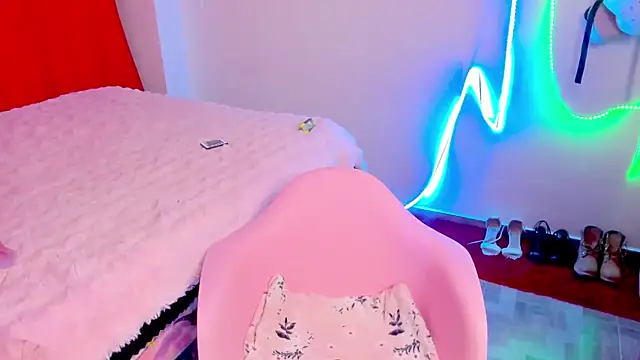 larsonbeverly online show from 09-24-25, 12:14