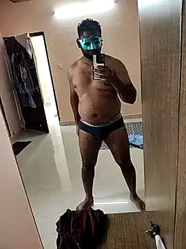 Snapshot of Mr_Batting_Man chatting on 11-08-25, 06:13 Mr Batting Man online show from 11-08-25, 06:13