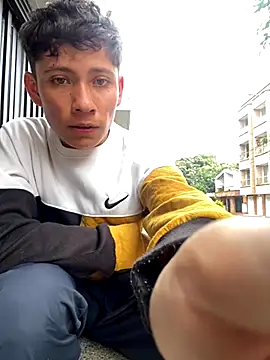 elfernh online show from 11-01-25, 01:13