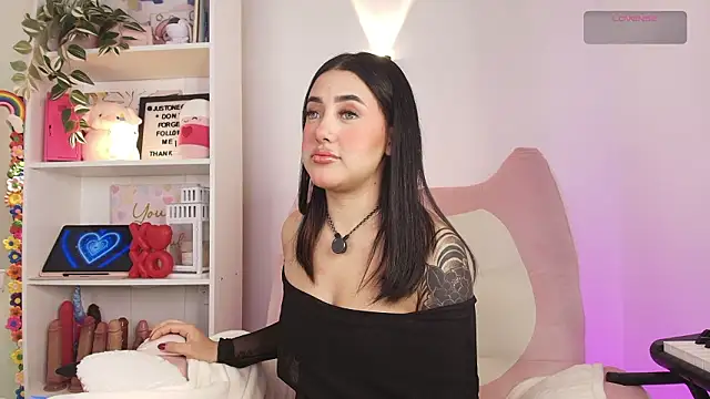 justonecute online show from 03-03-26, 01:12