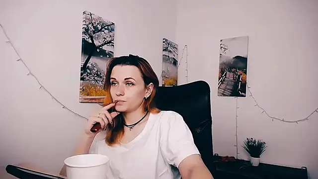 PeppyMia online show from 05-19-26, 06:42