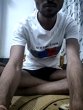 Snapshot of fckboy987 chatting on 07-16-26, 04:35 fckboy987 online show from 07-16-26, 04:35