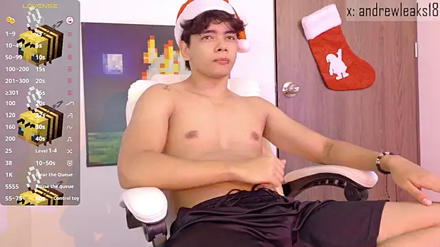 Snapshot of an_drew18 chatting on 12-18-25, 02:01 an drew18 online show from 12-18-25, 02:01