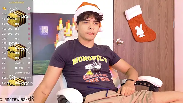 Snapshot of an_drew18 chatting on 12-22-25, 12:35 an drew18 online show from 12-22-25, 12:35