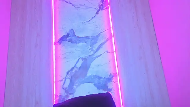 Cristal hott1 online show from 02-03-26, 08:03